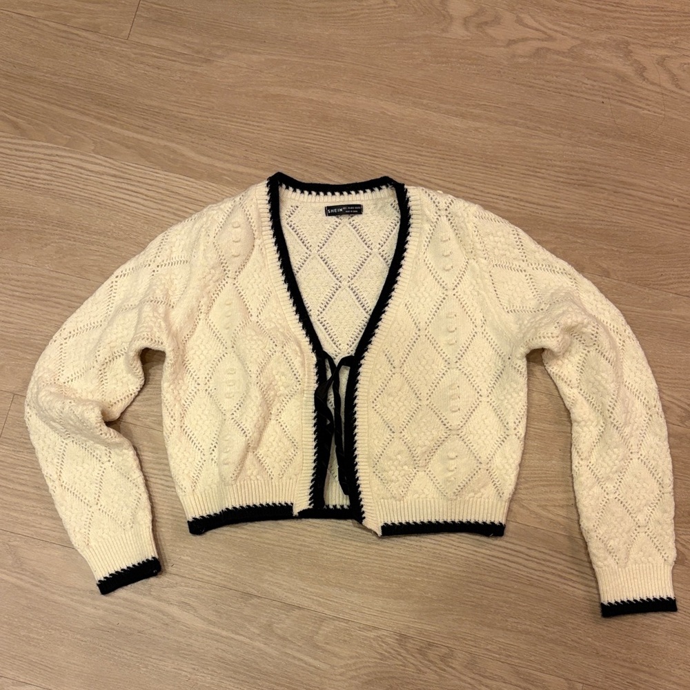SHEIN Cream and Black Knit Cardigan